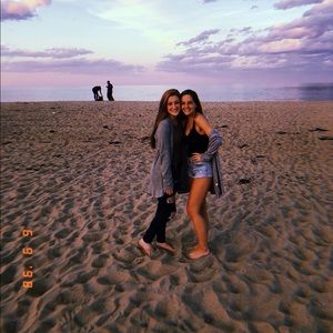 Meet your Posher, Maegan